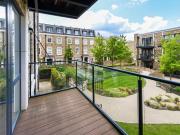1 Bedroom Apartment Londres London 91753203