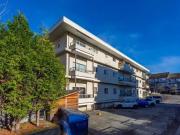 1 Bedroom Apartment Maple Ridge BC 90635695