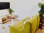 1 Bedroom Apartment Queen Bed with Standard View with...