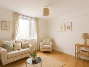 1 Bedroom Apartment, Sloane Avenue, London