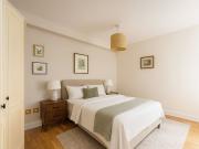1 Bedroom Apartment, Sloane Avenue, London