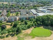 1 Bedroom Apartment Surrey Surrey 94027792