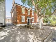 1 Bedroom Apartment Swindon Swindon 93437282