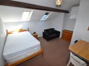 1 bedroom Apartment To Let