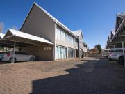1 Bedroom Apartment To Let in Bult West