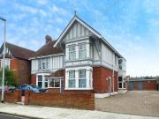 1 bedroom apartment to rent