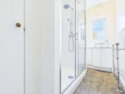 1 bedroom in a house share to rent