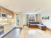 1 bedroom apartment to rent in east india dock road...