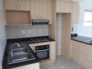 1 Bedroom Apartment to Rent in Muizenberg