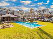 1 Bedroom apartment rented in Olivedale, Randburg