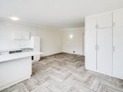 1 Bedroom apartment to rent in Wynberg Upper, Cape Town