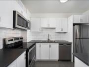 1 Bedroom Apartment Toronto ON 96843524