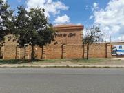 1 bedroom available in sharing 2 bed.