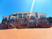 1 Bedroom bachelor apartment rented in Observatory, Cape...