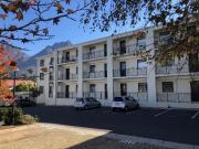 1 Bedroom bachelor apartment rented in Rondebosch, Cape Town