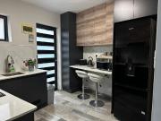 1 Bedroom bachelor to rent in Essenwood, Durban