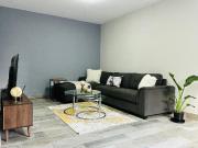 1 Bedroom bachelor to rent in Essenwood, Durban