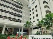 1 BEDROOM BANK FORECLOSED CONDO UNIT 901 @ 9TH FLOOR...