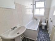 1 bedroom barn conversion to rent