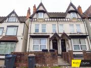 1 Bedroom Bedsit For Rent