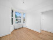 1 bedroom bedsit to rent
