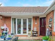 1 Bedroom Bungalow For Sale In Hayes, Greater London