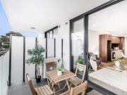 1 Bedroom Apartment Burwood Heights, 102631556