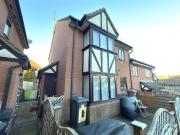 1 bedroom cluster house for sale