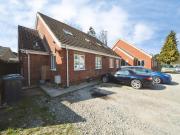 1 bedroom cluster house for sale