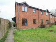 1 bedroom cluster house for sale