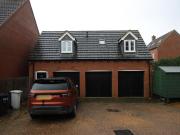 1 bedroom coach house to rent