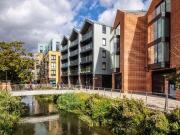 1 Bedroom Condo London England LS96313659