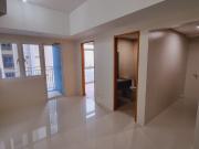 1 Bedroom with parking and balcony Park Avenue BGC Tagiug