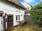 1 bedroom cottage for sale