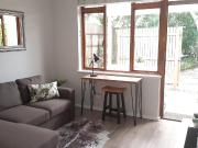 1 Bedroom cottage to rent in Bergvliet, Cape Town