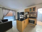 1 Bedroom cottage to rent in Wynberg, Cape Town