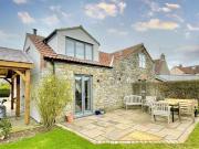 1 Bedroom Detached House For Rent In Oldbury on severn