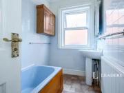 1 bedroom detached house for rent in Wolverton Road,...