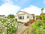 1 bedroom detached house for sale