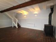 1 bedroom detached house to rent