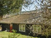 1 bedroom detached house to rent