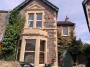 1 bedroom detached house to rent