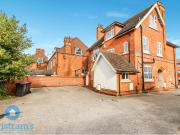 1 Bedroom Detached House to Rent