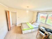 1 bedroom Double room to let Room 1, Ivy Road, Canning...