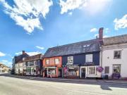 1 bedroom duplex for rent in Flat 2 6A High Street,...