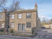 1 bedroom end of terrace house for rent in 5 Skipton...
