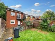 1 bedroom end of terrace house for rent in Merlin Way,...