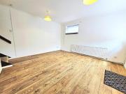 1 bedroom end of terrace house for rent in Rushes Mead,...