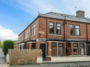 1 Bedroom End Of Terrace House For Sale In Burton Stone Lane