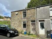 1 Bedroom End Of Terrace House For Sale In Troedyrhiw,...